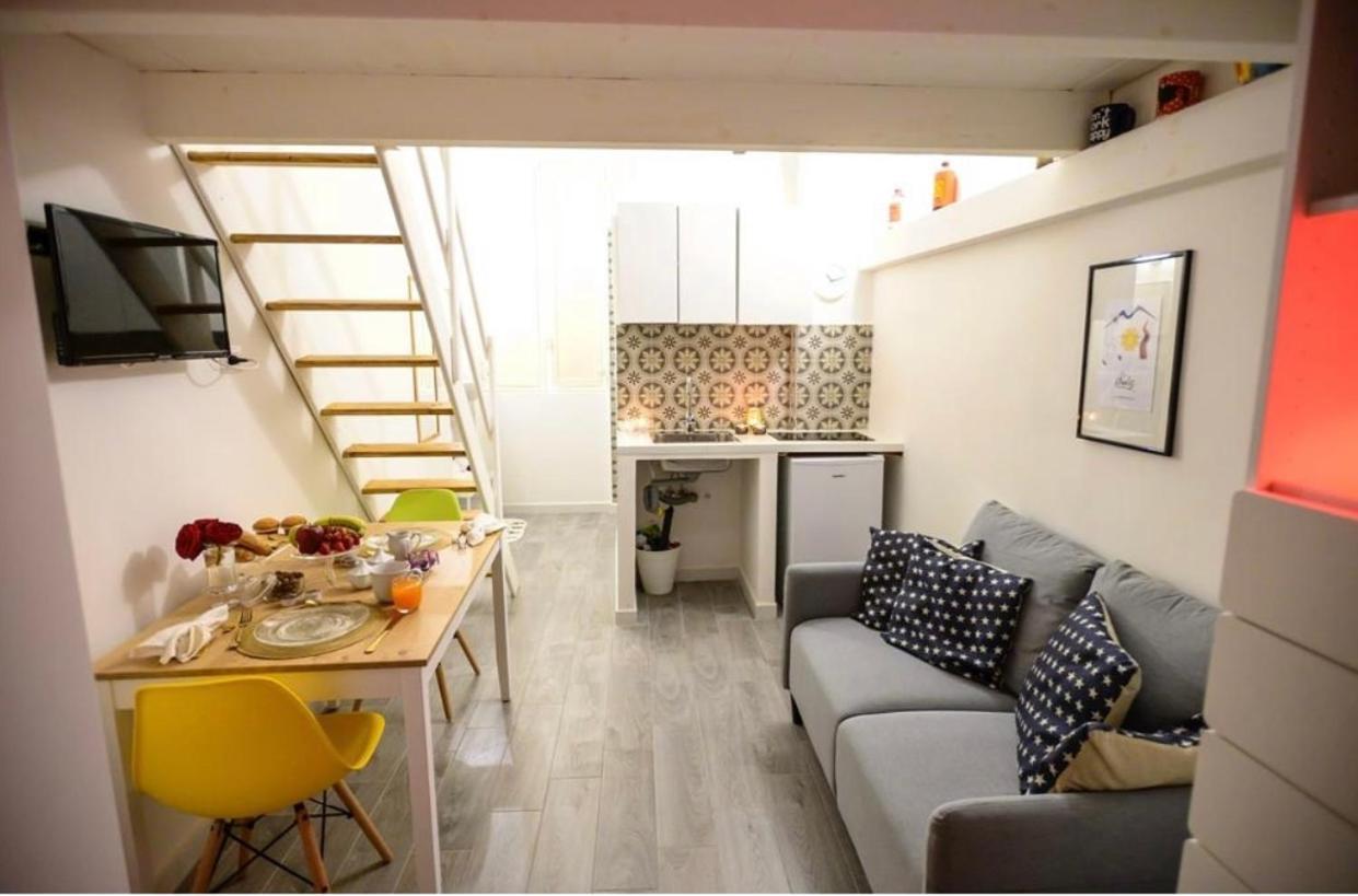 Central Guest House Napoli Exterior foto